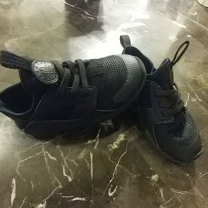 Kids Nike huarache